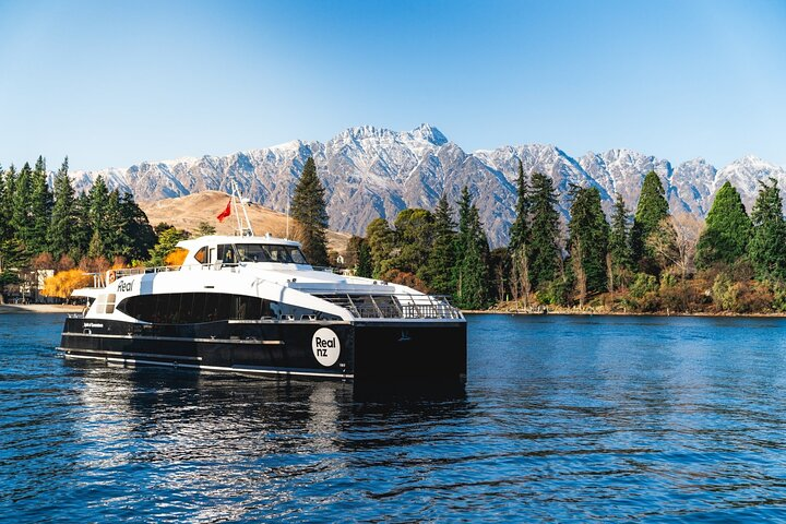Scenic Queenstown Lake Cruise - Photo 1 of 7